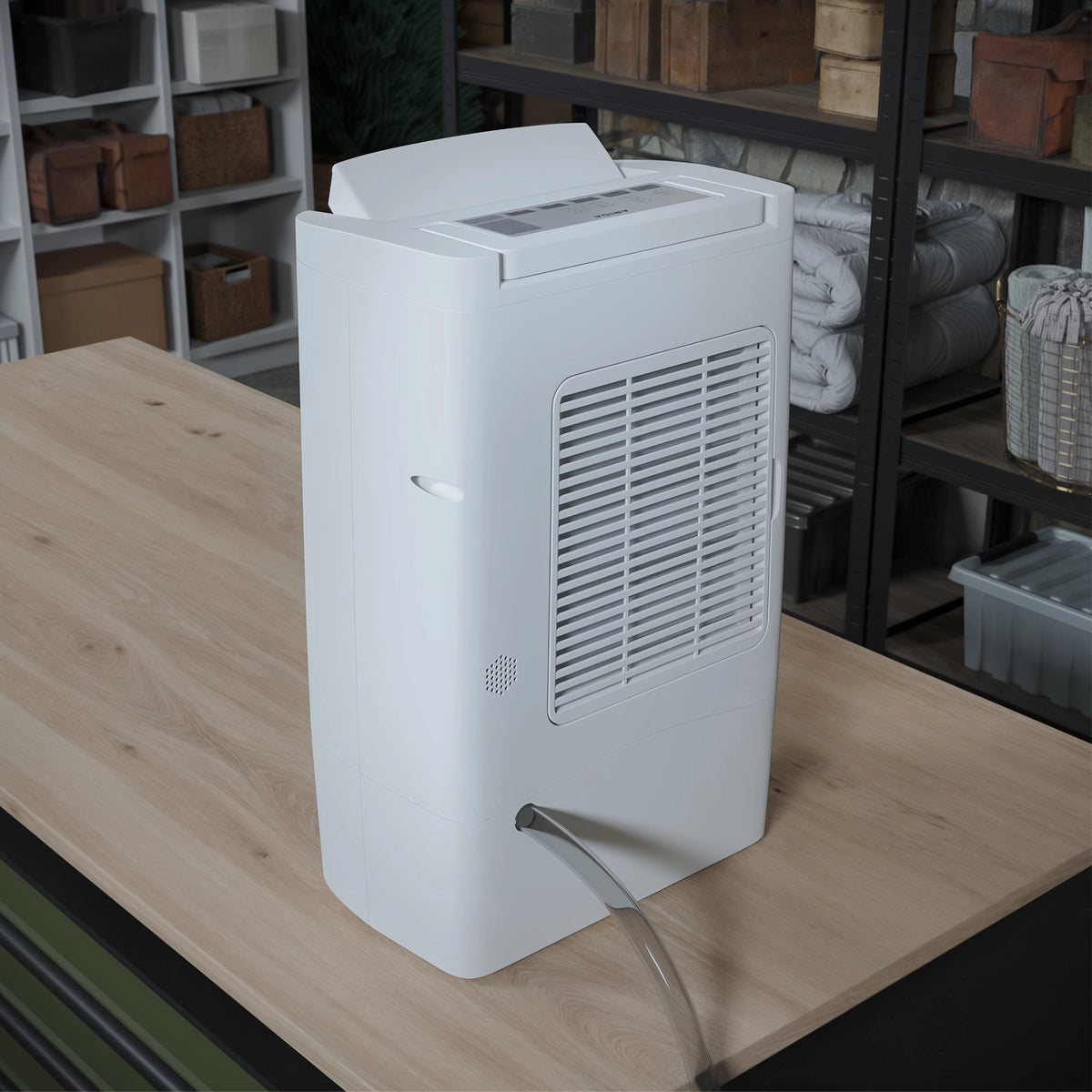 Baksiden av Arida Sandefjord med tilkobling for dreneringsslange